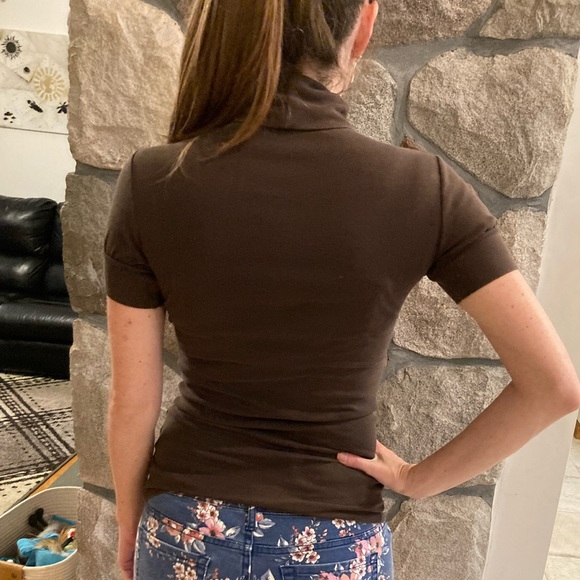 Victoria’s Secret Brown Turtleneck - Picture 2 of 7